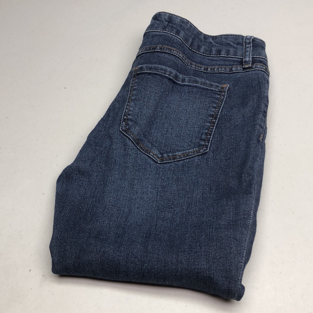 BRODY MID-RISE SKINNY JEANS 0/25x29 ⭐️